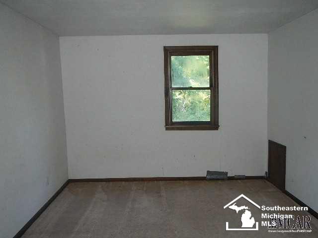 3409 Consear Road Lambertville, MI 48144 - Photo 9 of 10 21223384-8.JPG