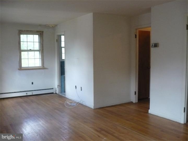 116 Ridgefield Road Newtown Square, PA 19073 - Photo 20 of 23 Master Bedroom