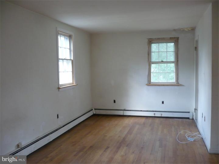 116 Ridgefield Road Newtown Square, PA 19073 - Photo 21 of 23 Master Bedroom