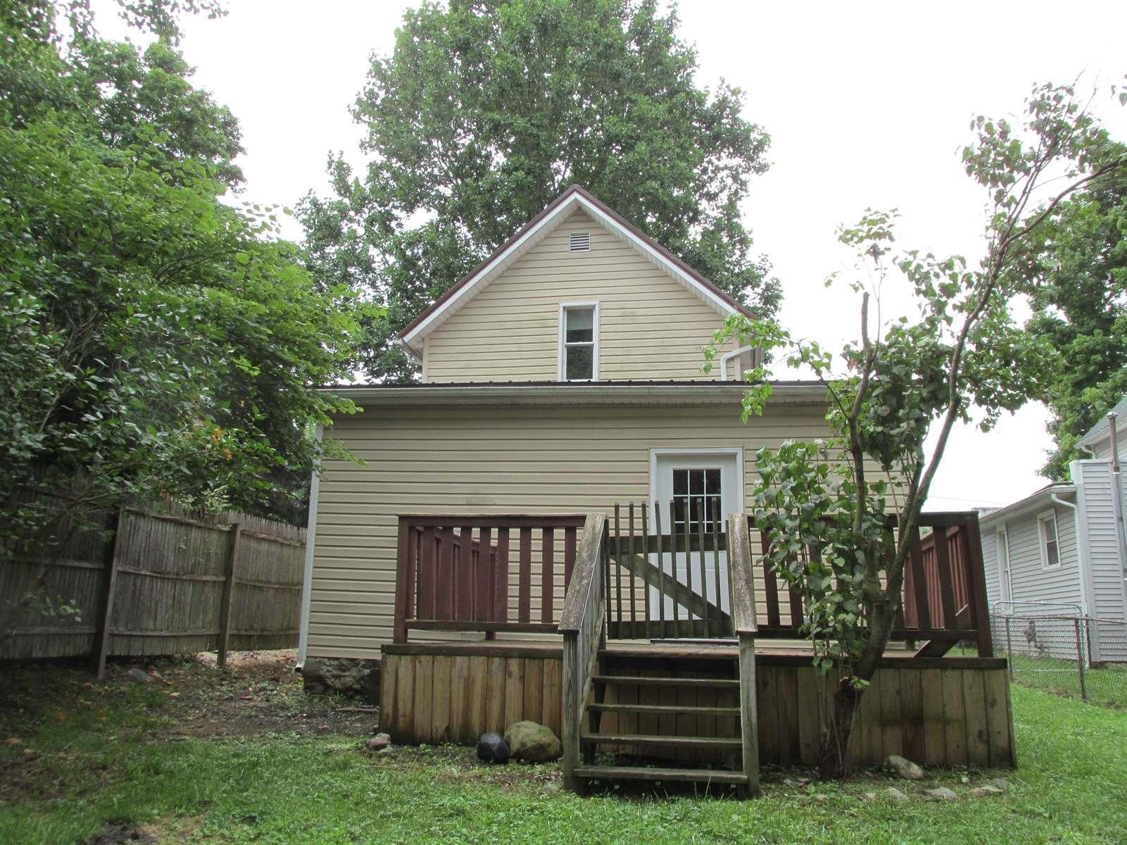 1146 Riverside Drive Huntington, IN 46750 - Photo 10 of 11 Gallery Image 10