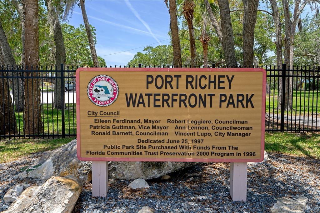 8134 Papaya Street Port Richey, FL 34668 - Photo 35 of 43