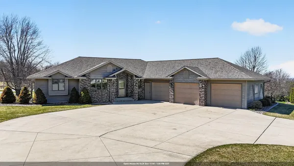 $547,900 | W3835 Stoneridge Drive, Fond du Lac, WI 54937