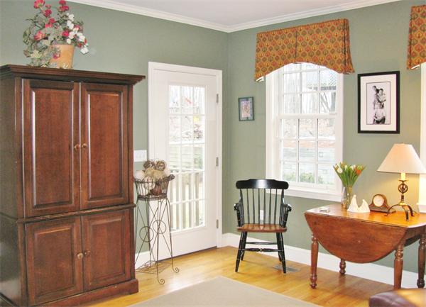 28 Wayside Road Westborough, MA 01581 - Photo 15 of 30 Gallery Image 15