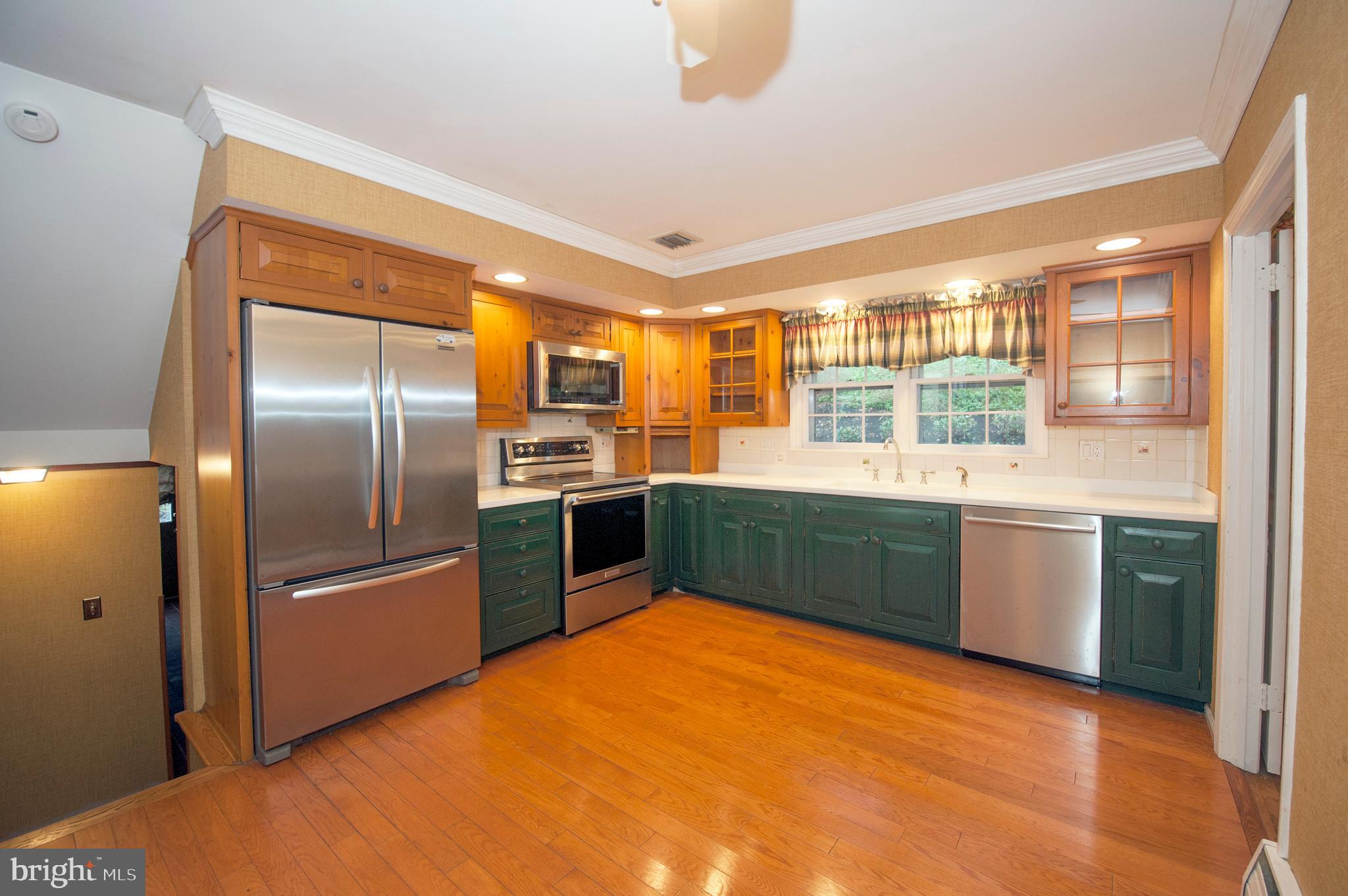 468 Upper Weadley Road Wayne, PA 19087 - Photo 6 of 34