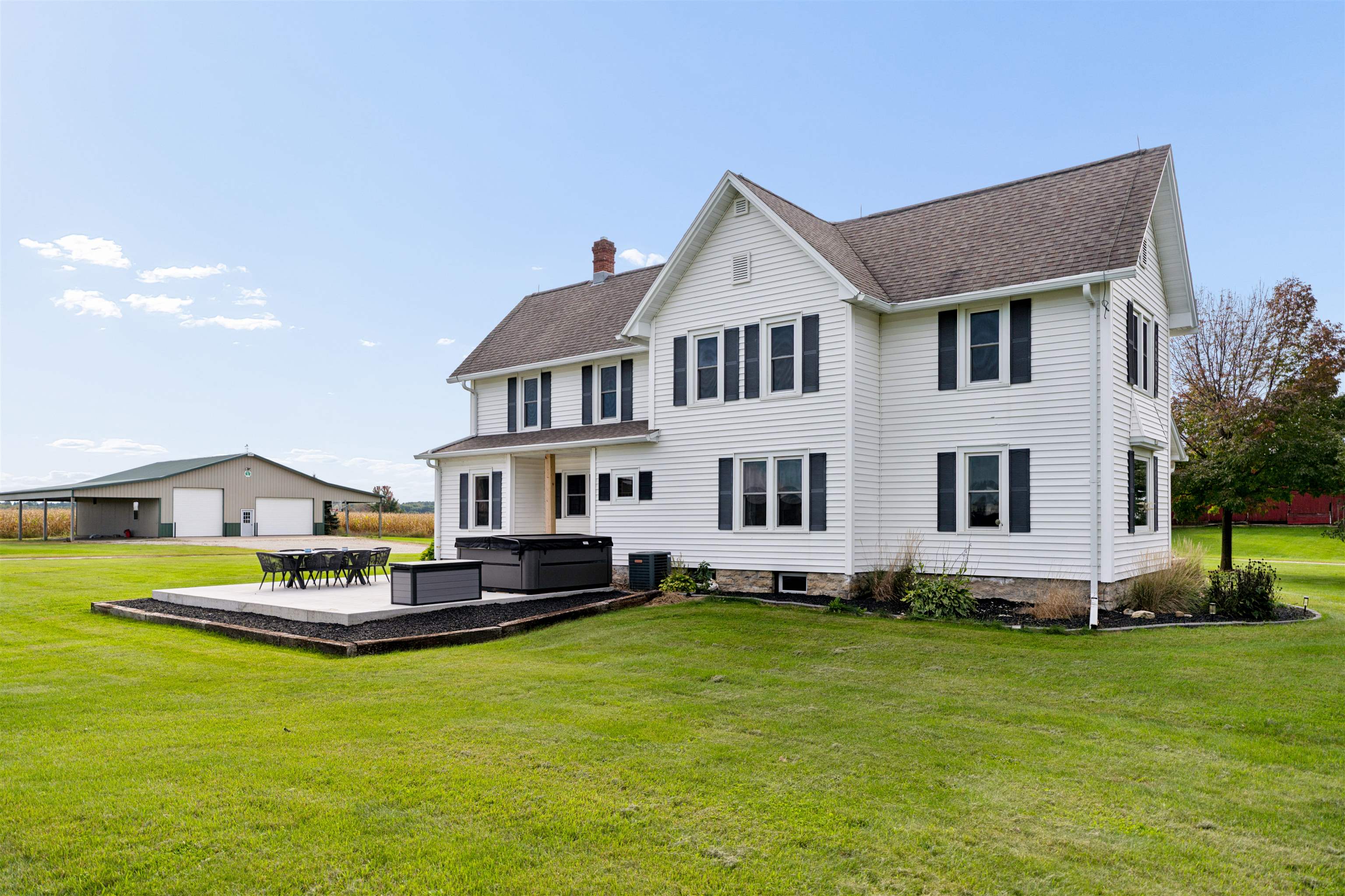 N180 Island Road Neenah, WI 54956 - Photo 32 of 51 Gallery Image 32