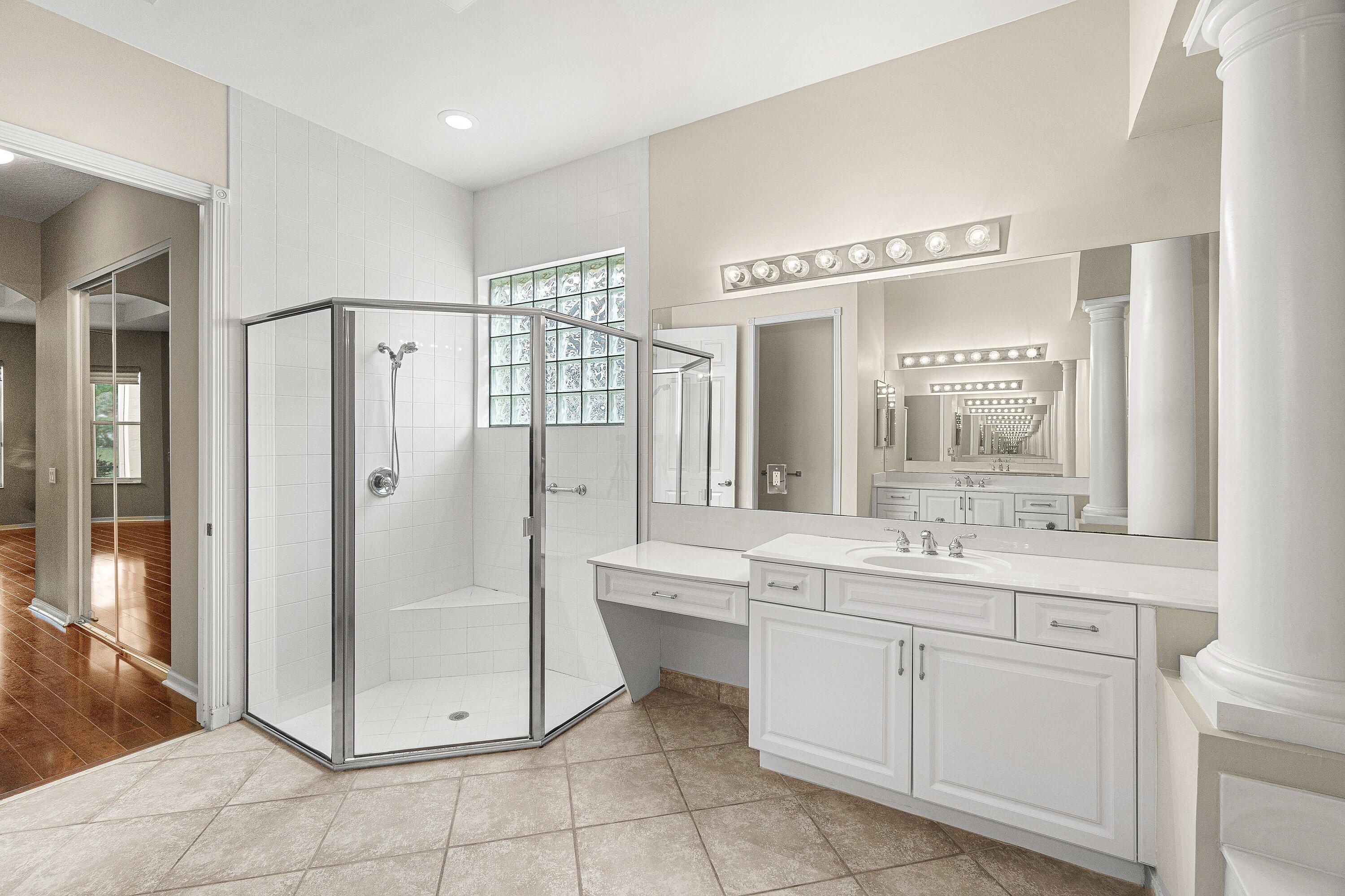 13063 Salinas Point Way Delray Beach, FL 33446 - Photo 21 of 43 Primary Shower