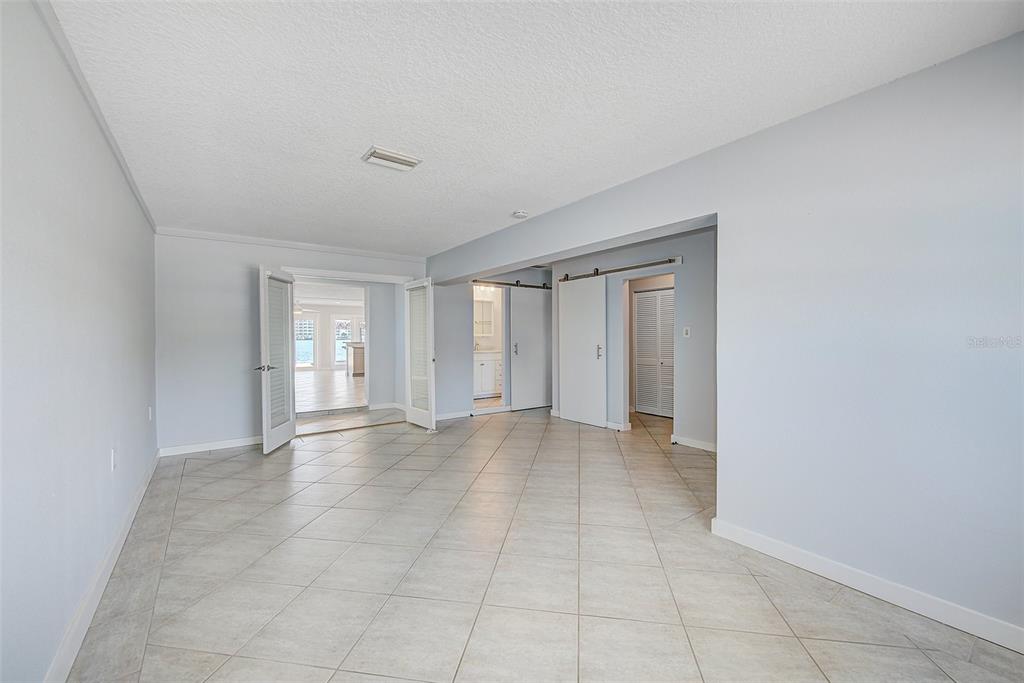 857 180th Avenue East Redington Shores, FL 33708 - Photo 11 of 27