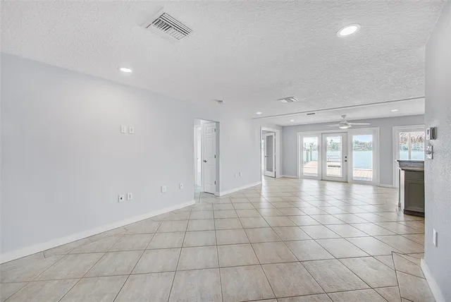 $4,350 | 857 180th Avenue East, Redington Shores, FL 33708