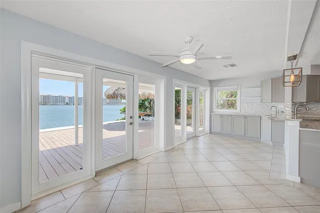 $4,350 | 857 180th Avenue East, Redington Shores, FL 33708