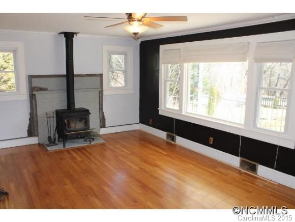 58 Liberty Road Candler, NC 28715 - Photo 11 of 24 Gallery Image 11