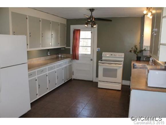 58 Liberty Road Candler, NC 28715 - Photo 16 of 24 Gallery Image 16