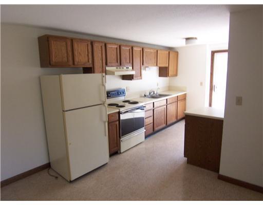 18 A Mill Brook Road, Unit 18A Gray, ME 04039 - Photo 4 of 6 Kitchen.