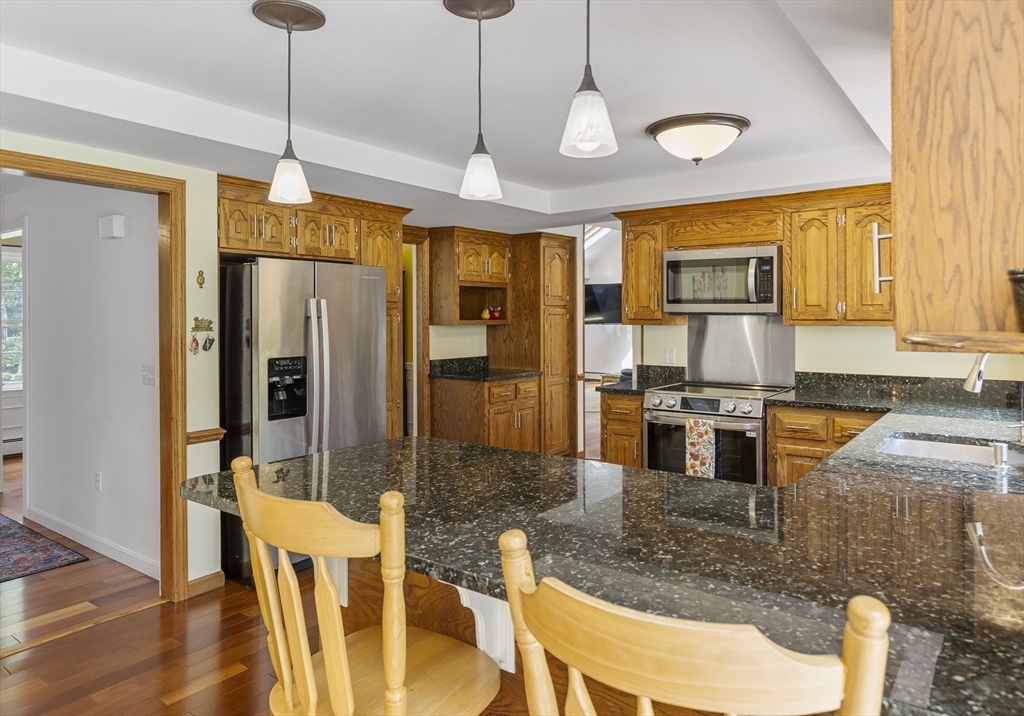 63 Teresa Road Hopkinton, MA 01748 - Photo 12 of 41 Gallery Image 12