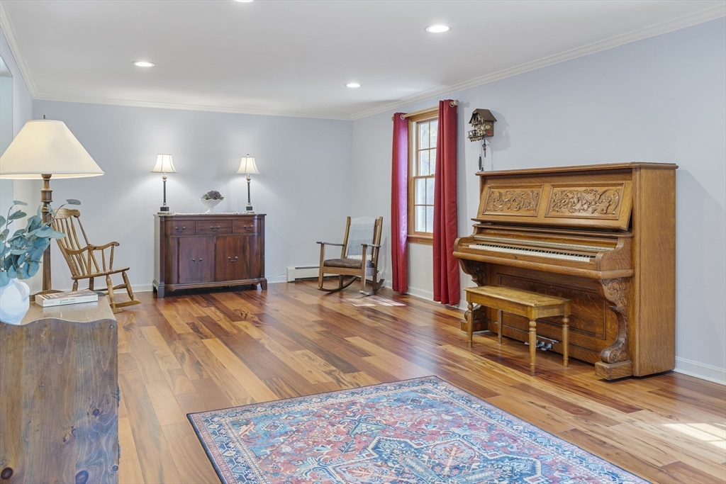 63 Teresa Road Hopkinton, MA 01748 - Photo 15 of 41 Gallery Image 15