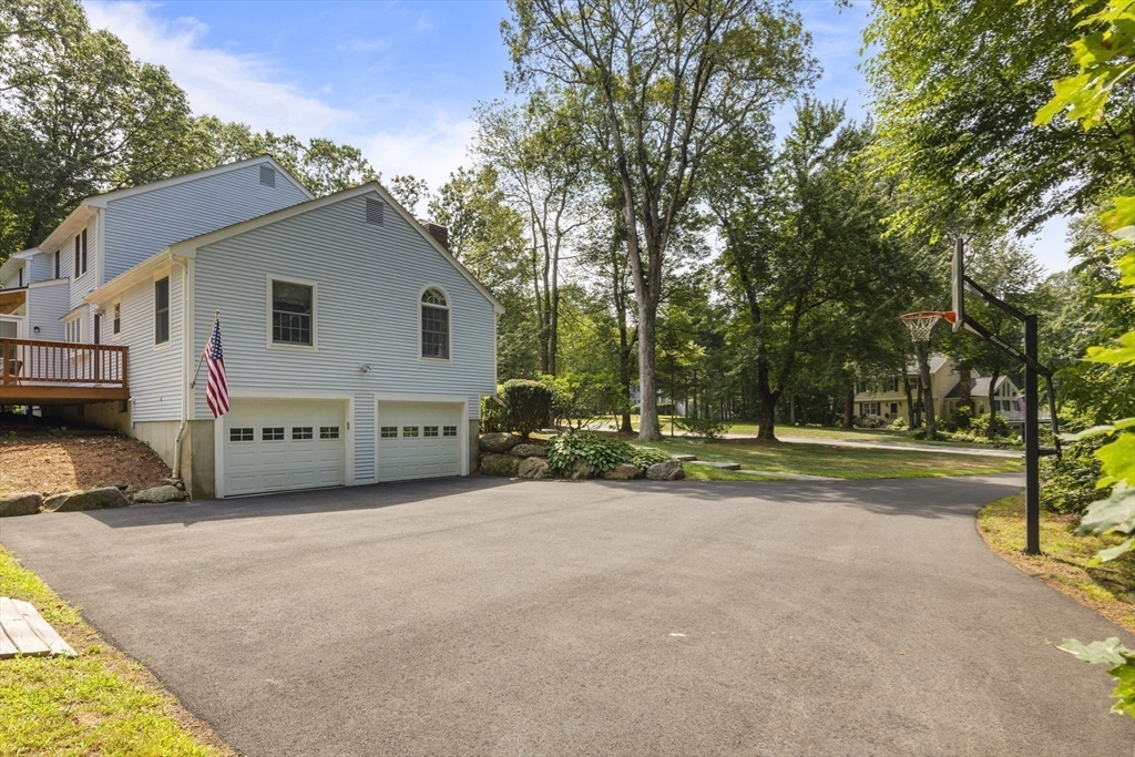 63 Teresa Road Hopkinton, MA 01748 - Photo 4 of 41 Gallery Image 4