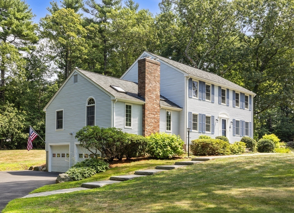 63 Teresa Road Hopkinton, MA 01748 - Photo 5 of 41 Gallery Image 5