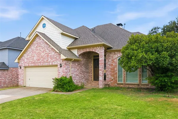 $406,000 | 6808 Greenleaf Drive, North Richland Hills, TX 76182