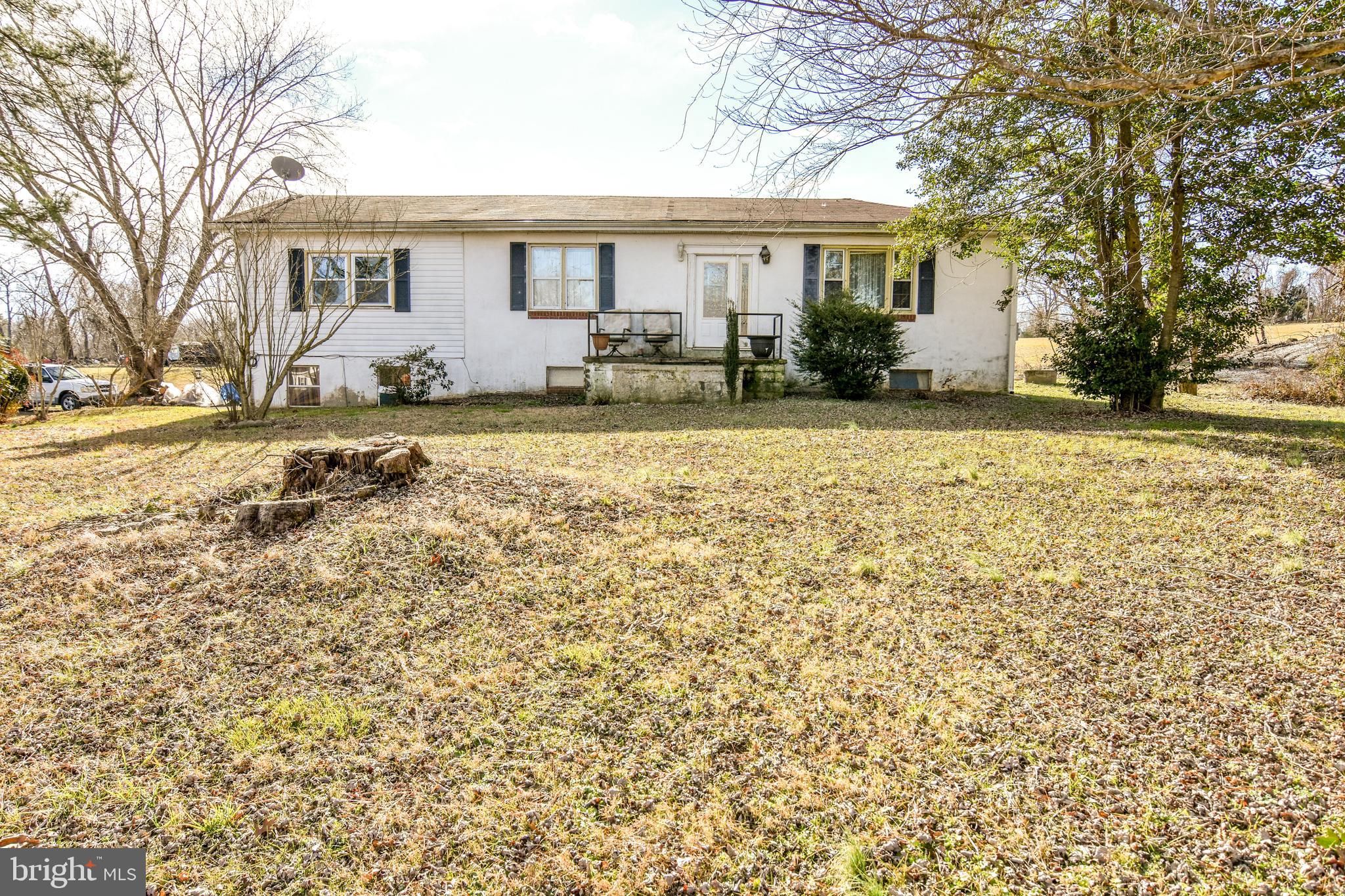 505 Armiger Road Huntingtown, MD 20639 - Photo 2 of 22 6 Bdrm, 3 bath w/ 2 kitchens