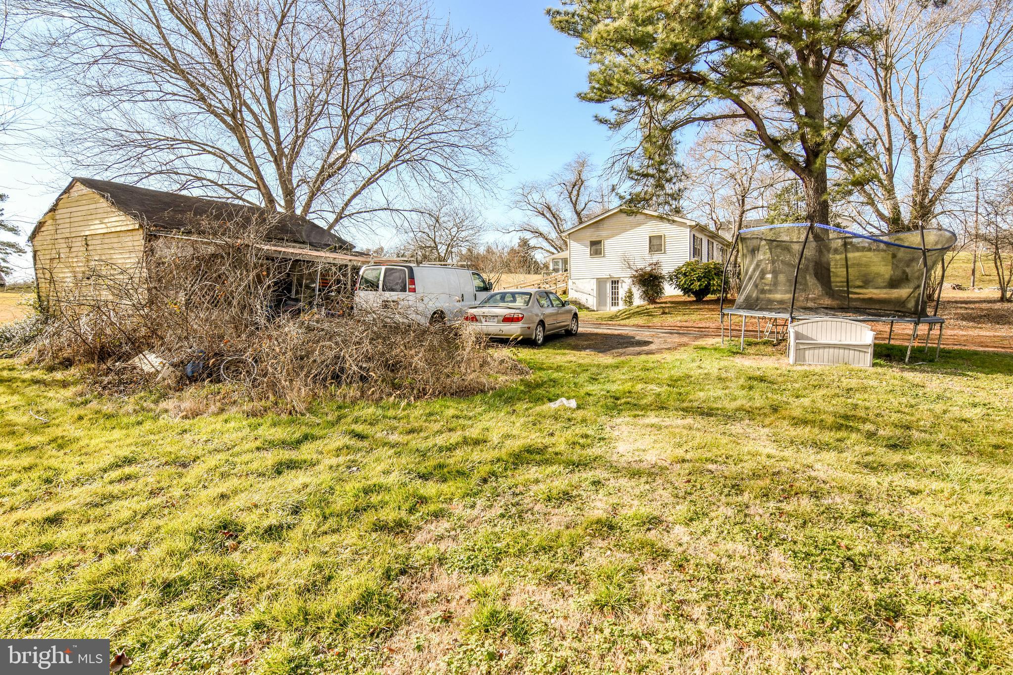 505 Armiger Road Huntingtown, MD 20639 - Photo 8 of 22 Plenty of Parking