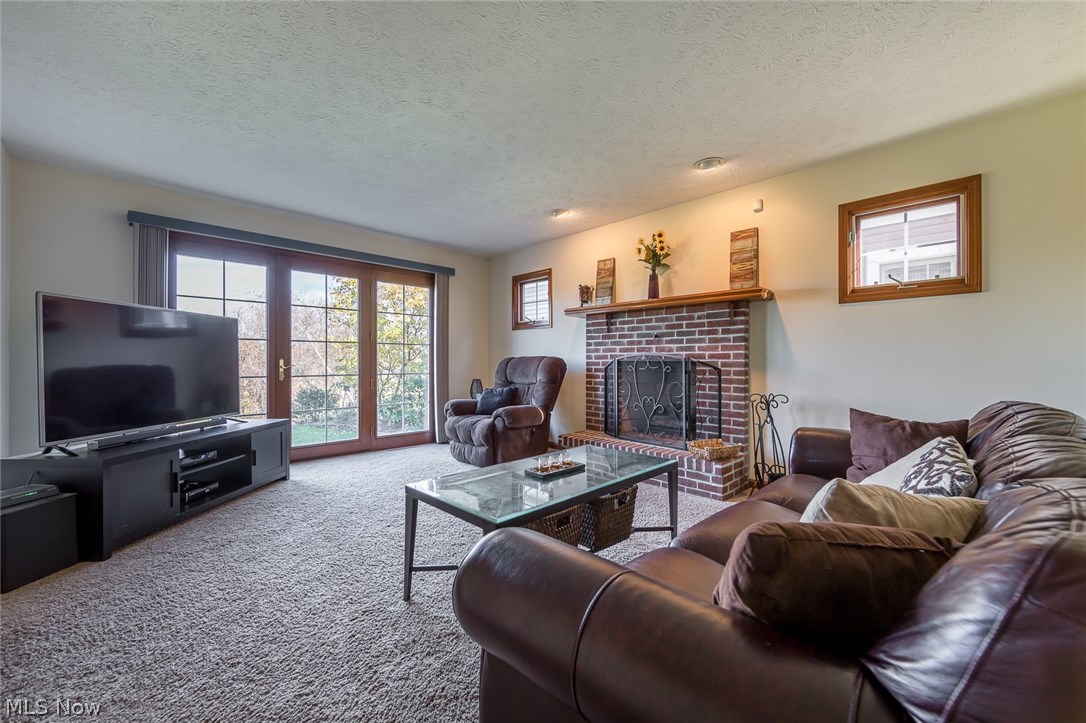 4445 Brooks Road Cleveland, OH 44105 - Photo 10 of 25