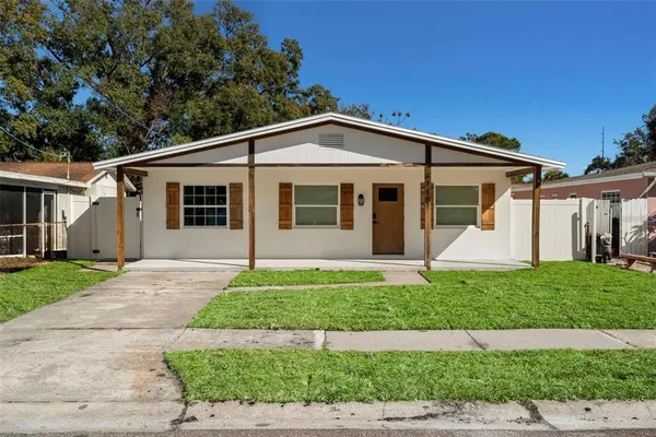 $2,800 | 6710 South Cortez Street, Tampa, FL 33616