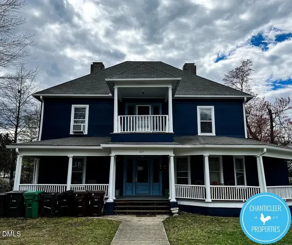 a view of house with front door