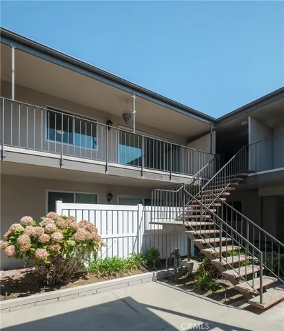 $549,000 | 2940 West Carson Street, Unit 213, Torrance, CA 90503