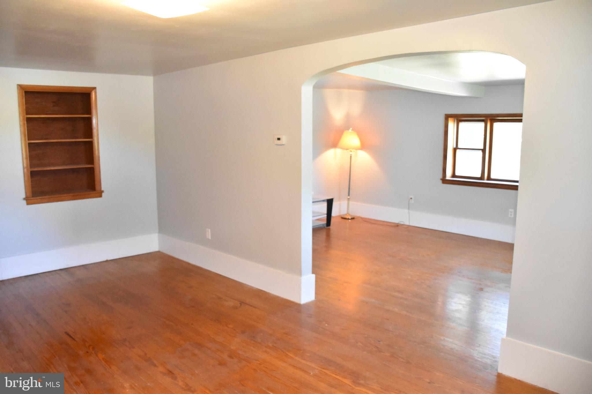 1362 New Road Orrtanna, PA 17353 - Photo 22 of 28 an empty room with windows and closet