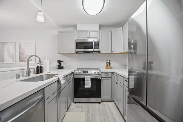 $255,000 | 3424 Vintage Drive, Unit 152, Modesto, CA 95356