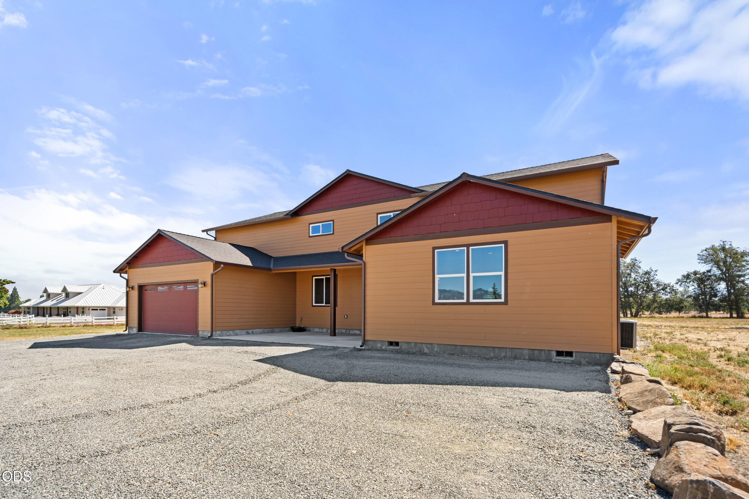 1213 Casino Road Medford, OR 97501 - Photo 17 of 77