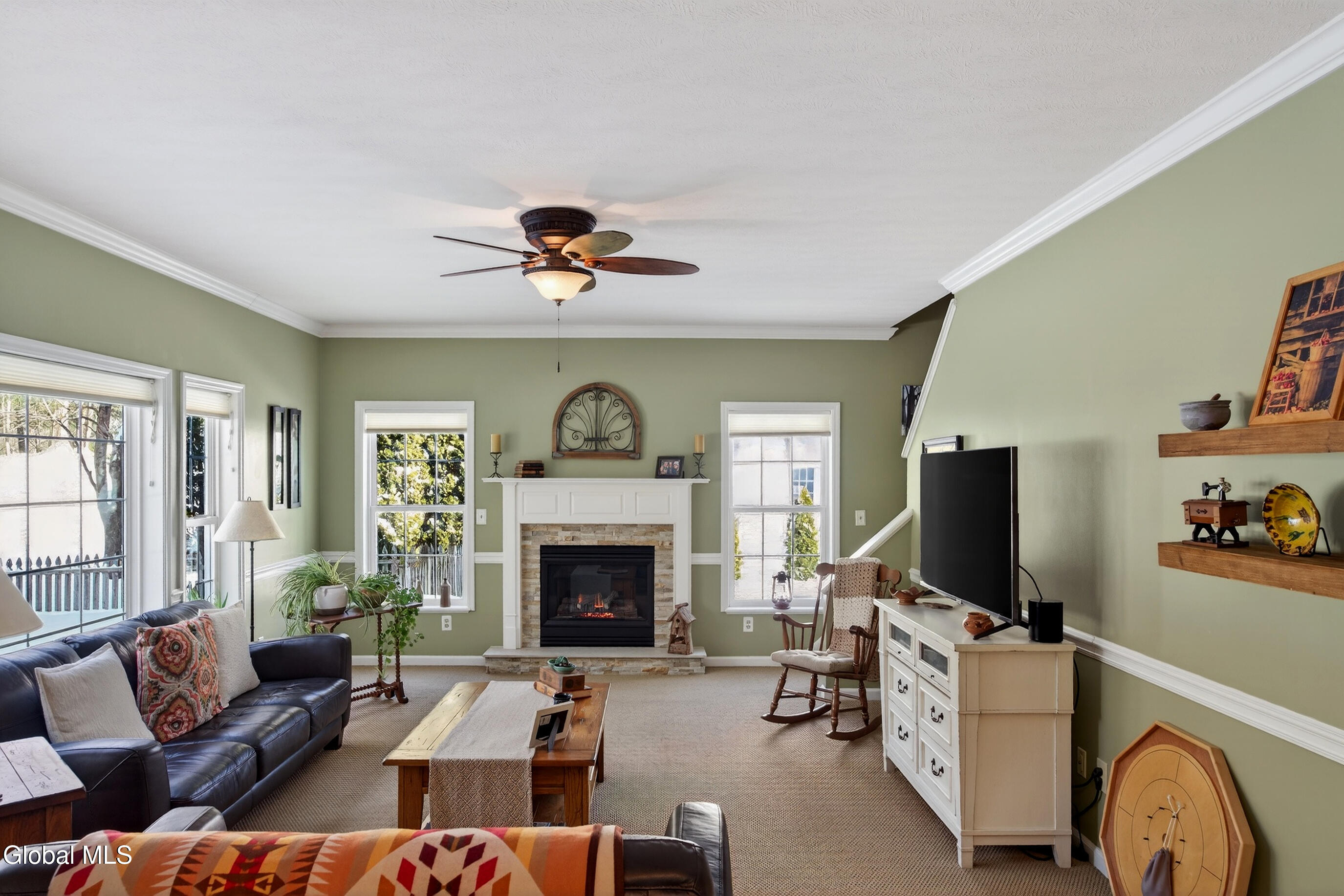 23 Marcel Road Halfmoon, NY 12065 - Photo 23 of 60 047-23-Marcel-Road-Clifton-Park-NY-12065