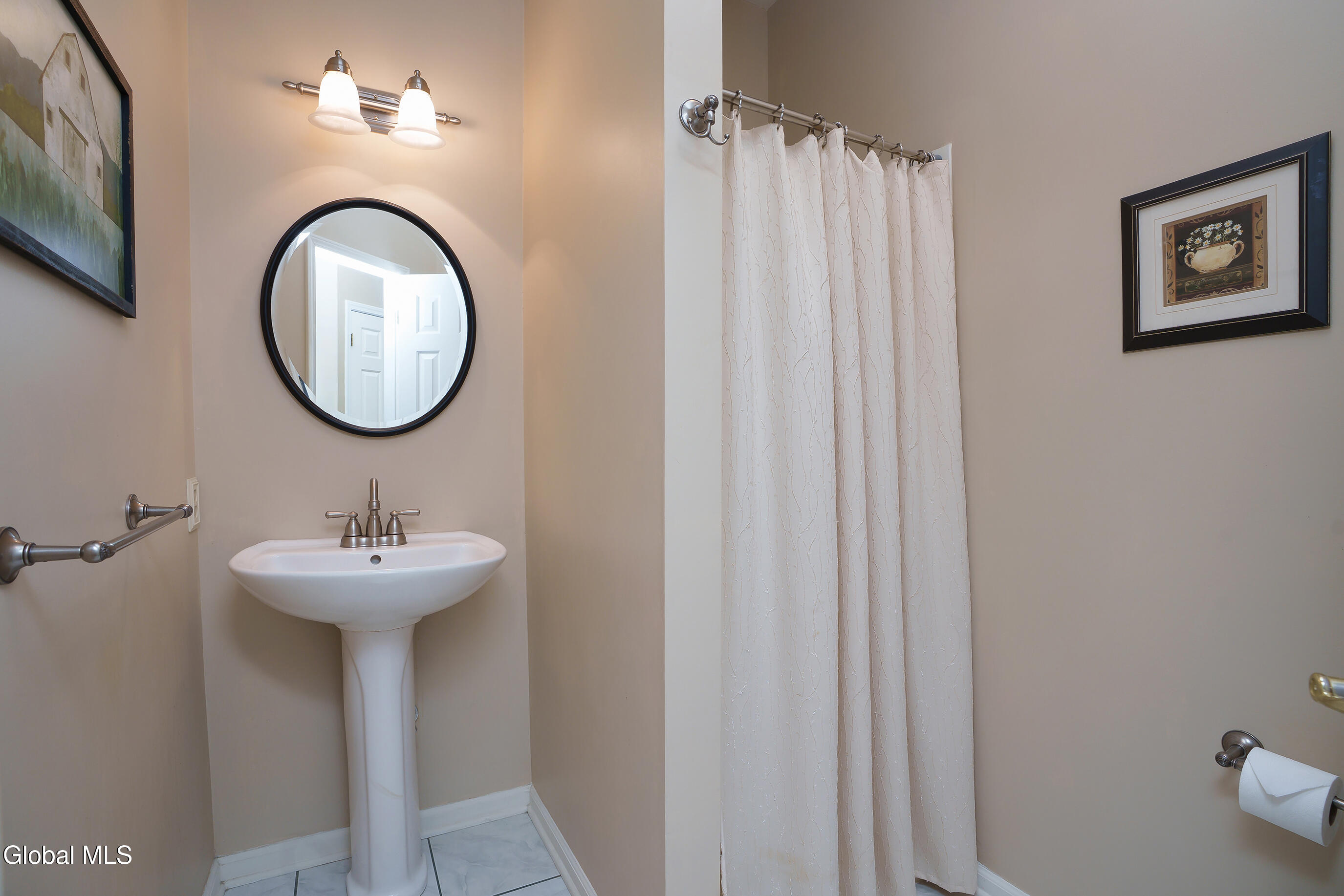 23 Marcel Road Halfmoon, NY 12065 - Photo 27 of 60 065-23-Marcel-Road-Clifton-Park-NY-12065