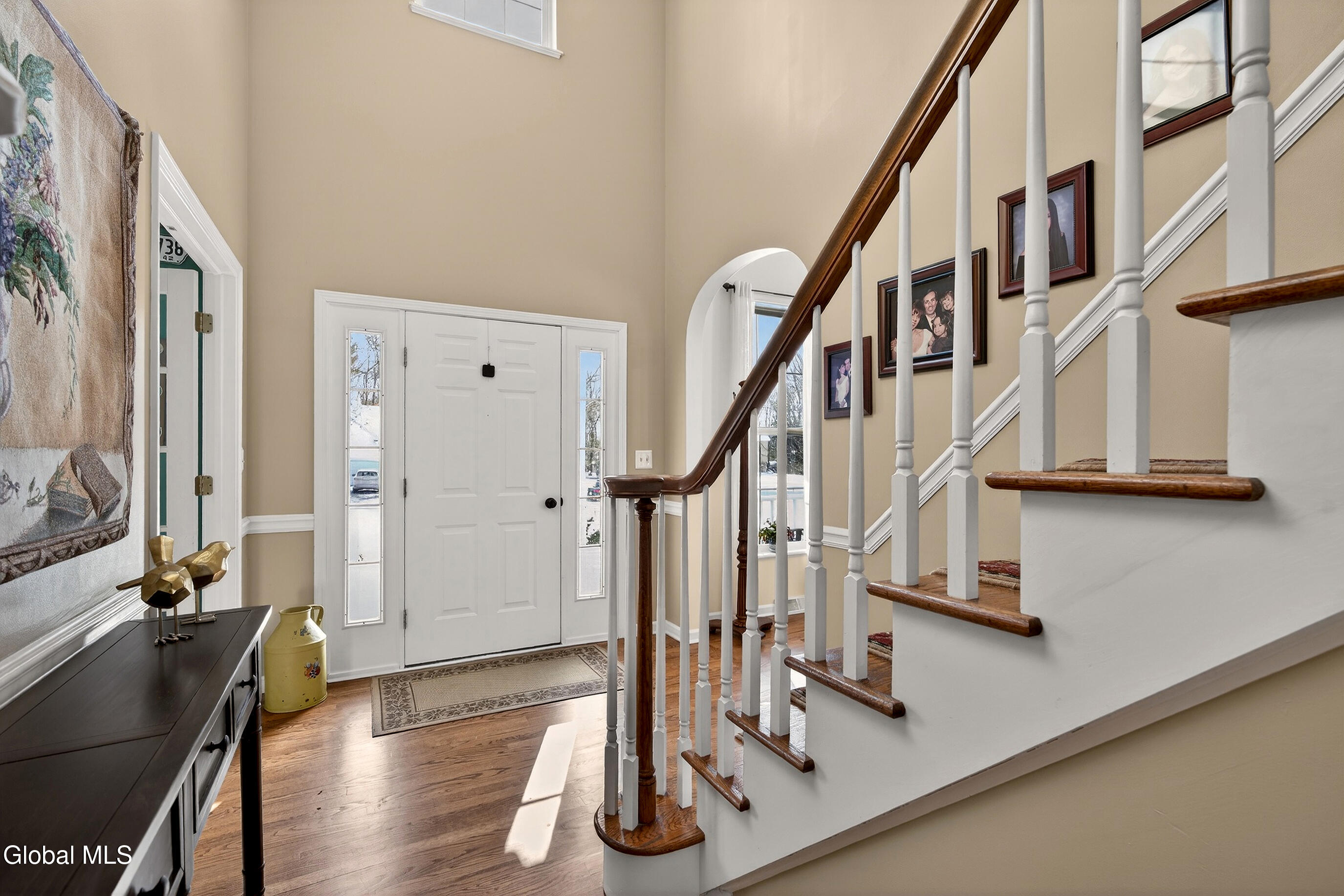 23 Marcel Road Halfmoon, NY 12065 - Photo 4 of 60 008-23-Marcel-Road-Clifton-Park-NY-12065