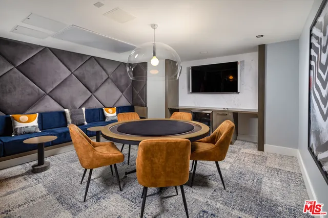 $2,245 | 750 South Oxford Avenue, Unit 440, Los Angeles, CA 90005