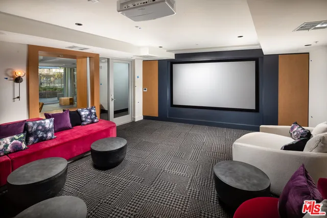 $2,245 | 750 South Oxford Avenue, Unit 440, Los Angeles, CA 90005