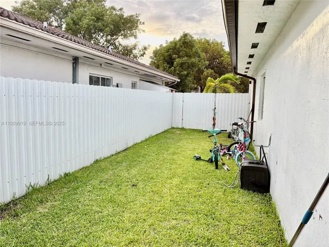$3,500 | 19845 Northwest 78th Avenue, Unit 19845, Hialeah, FL 33015