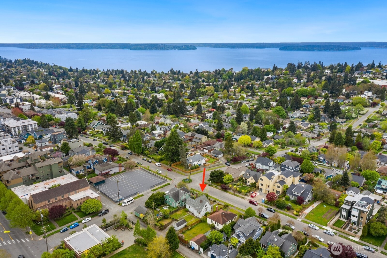 4052 44th Avenue Southwest Seattle, WA 98116 - Photo 33 of 38