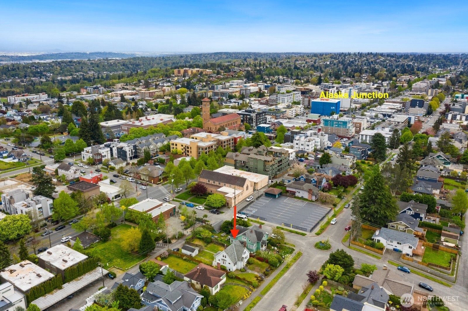 4052 44th Avenue Southwest Seattle, WA 98116 - Photo 35 of 38
