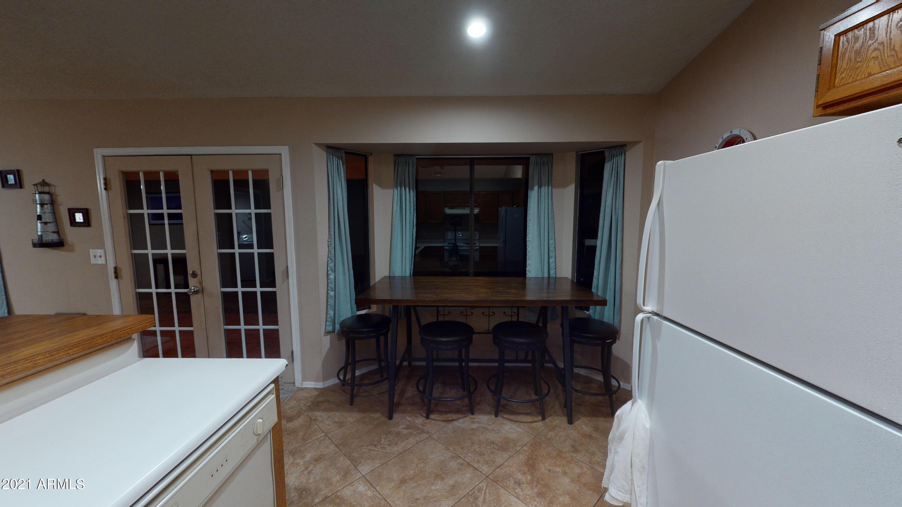 3638 East Verdin Road Phoenix, AZ 85044 - Photo 12 of 30 3638-E-Verdin-Rd-10072021_171438