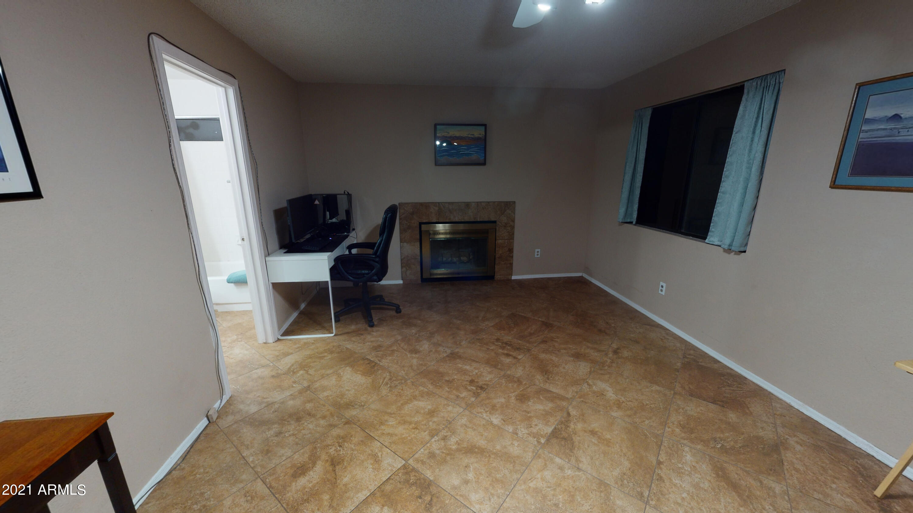 3638 East Verdin Road Phoenix, AZ 85044 - Photo 14 of 30 3638-E-Verdin-Rd-10072021_171457