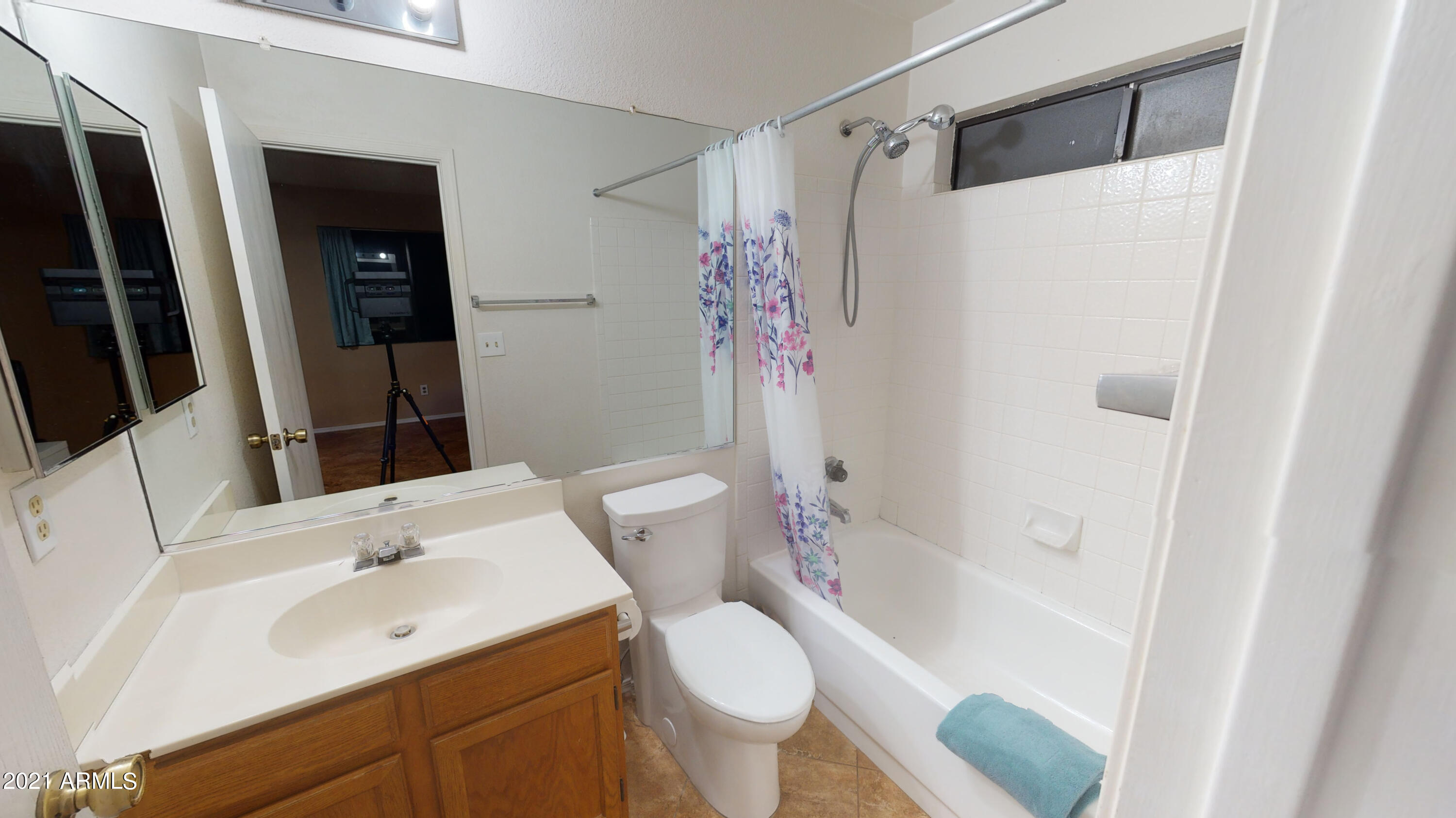 3638 East Verdin Road Phoenix, AZ 85044 - Photo 15 of 30 3638-E-Verdin-Rd-10072021_171510