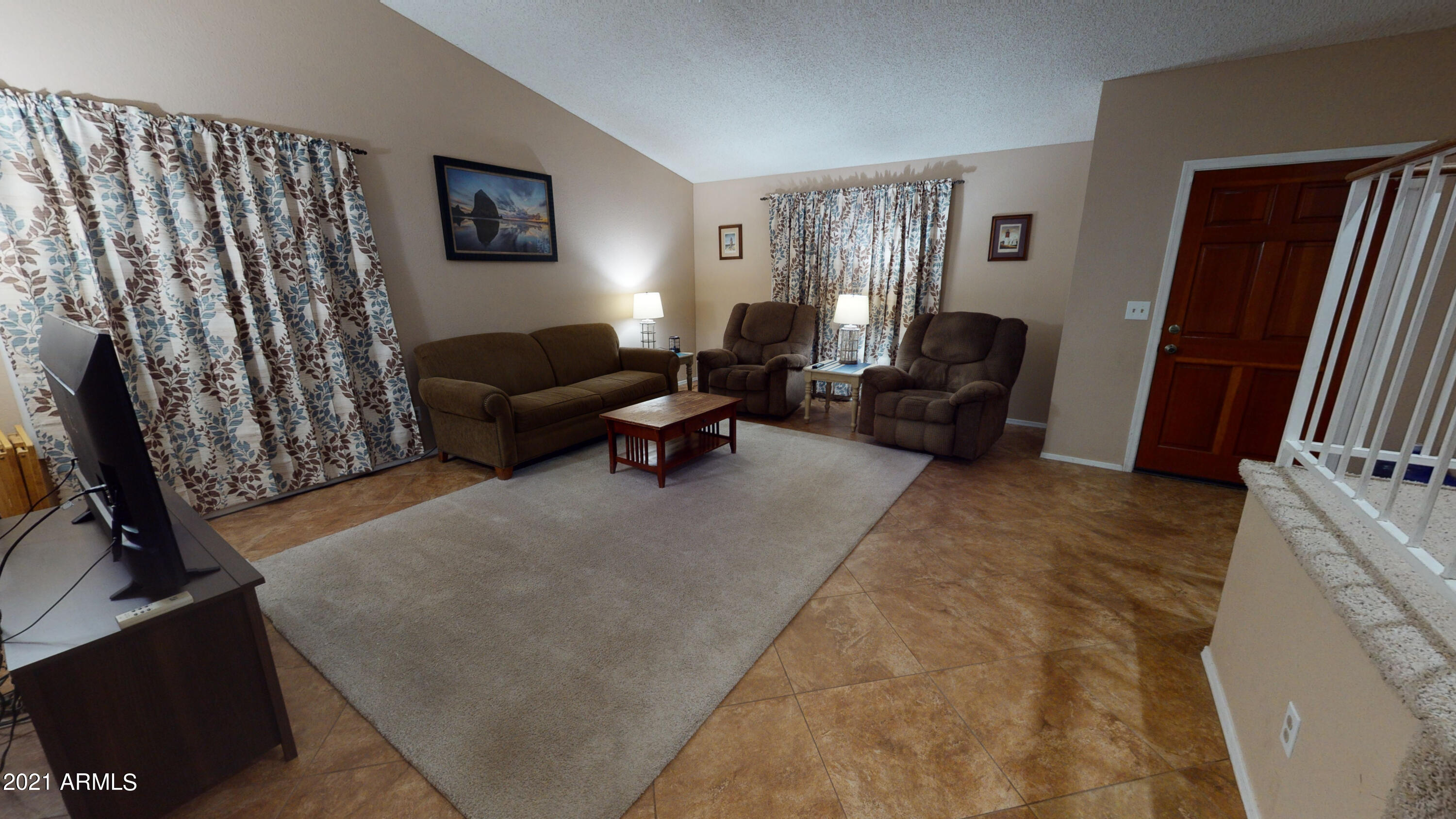 3638 East Verdin Road Phoenix, AZ 85044 - Photo 5 of 30 3638-E-Verdin-Rd-10072021_171330