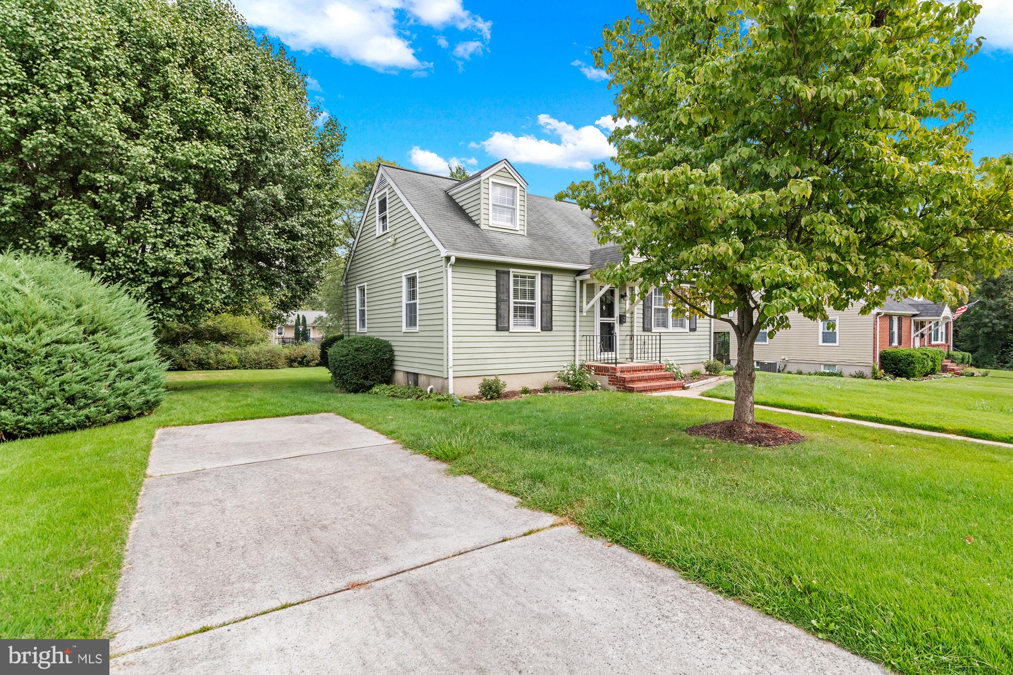 405 Sycamore Road Linthicum Heights, MD 21090 - Photo 6 of 55 Gallery Image 6