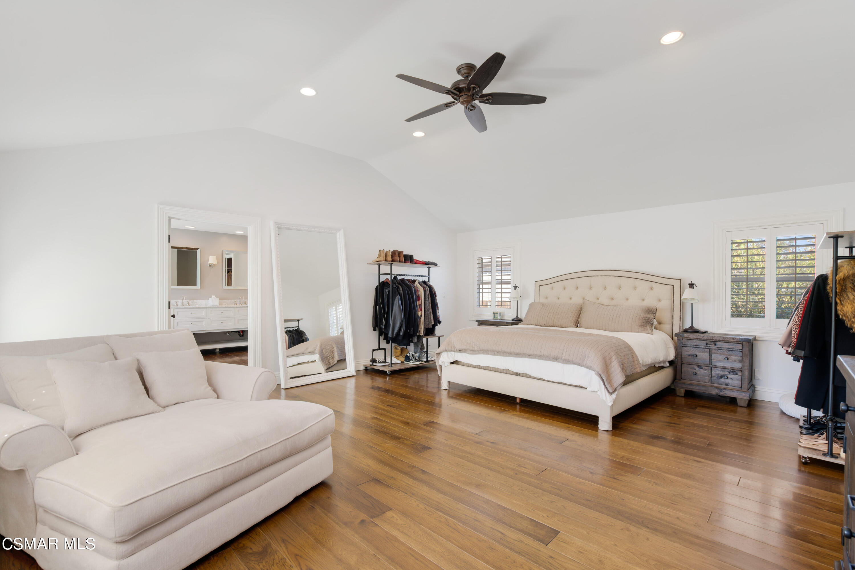 888 Rancho Road Thousand Oaks, CA 91362 - Photo 19 of 44 a living room with furniture and a wooden floor