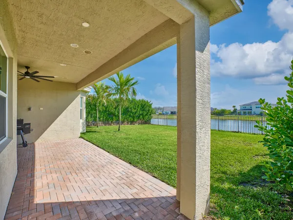 $3,750 | 15751 Goldfinch Circle, The Acreage, FL 33470