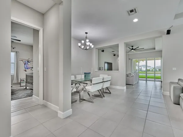 $3,750 | 15751 Goldfinch Circle, The Acreage, FL 33470
