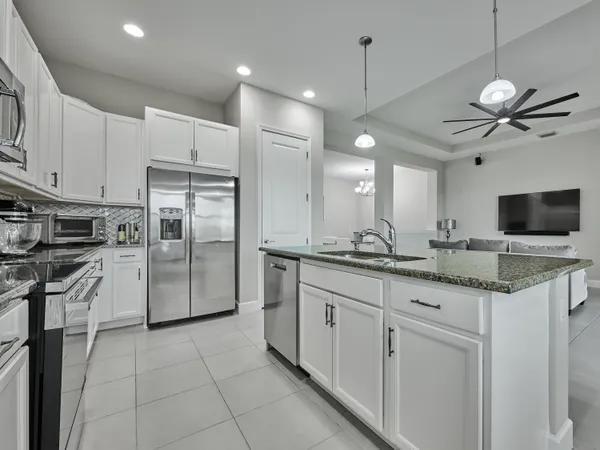 $3,750 | 15751 Goldfinch Circle, The Acreage, FL 33470