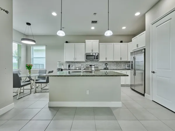$3,750 | 15751 Goldfinch Circle, The Acreage, FL 33470