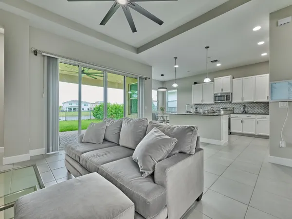 $3,750 | 15751 Goldfinch Circle, The Acreage, FL 33470