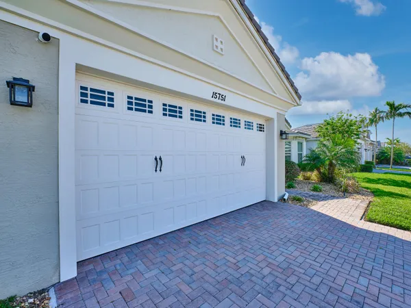 $3,750 | 15751 Goldfinch Circle, The Acreage, FL 33470